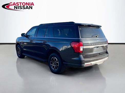Used 2024 Ford Expedition Max XLT image 6