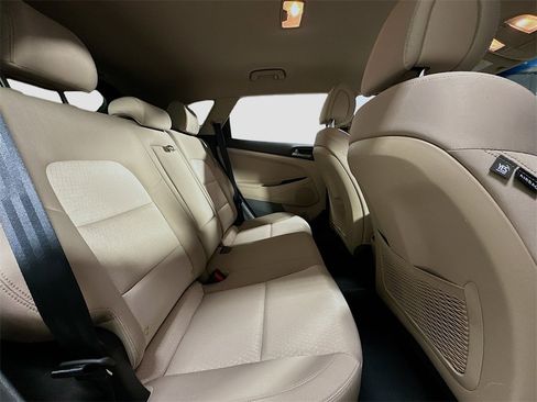 Used 2017 Hyundai Tucson Sport image 26