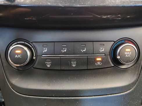 Used 2019 Nissan Sentra S FWD image 18