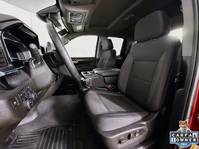 Used 2024 Chevrolet Silverado 1500 LT w/ Z71 Off-Road Package AWD/4WD image 22