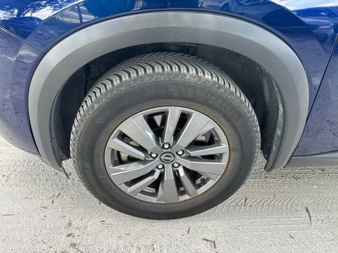 Used 2024 Nissan Pathfinder SV FWD image 20