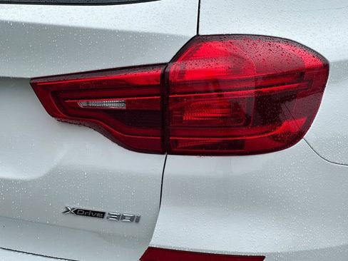 Used 2019 BMW X3 xDrive30i w/ Driving Assistance Package image 29