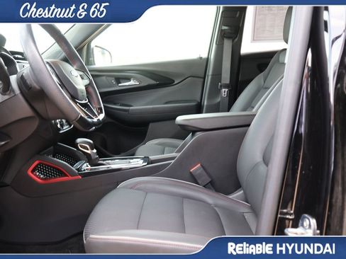 Used 2023 Chevrolet TrailBlazer RS w/ Convenience Package FWD image 23