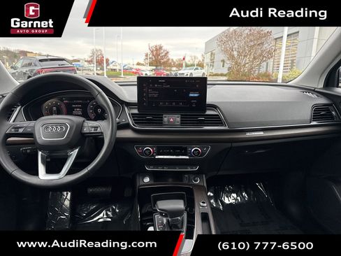 Certified 2025 Audi Q5 2.0T Premium image 12