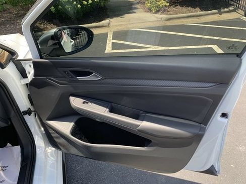 Used 2022 Volkswagen Golf R AWD/4WD image 13