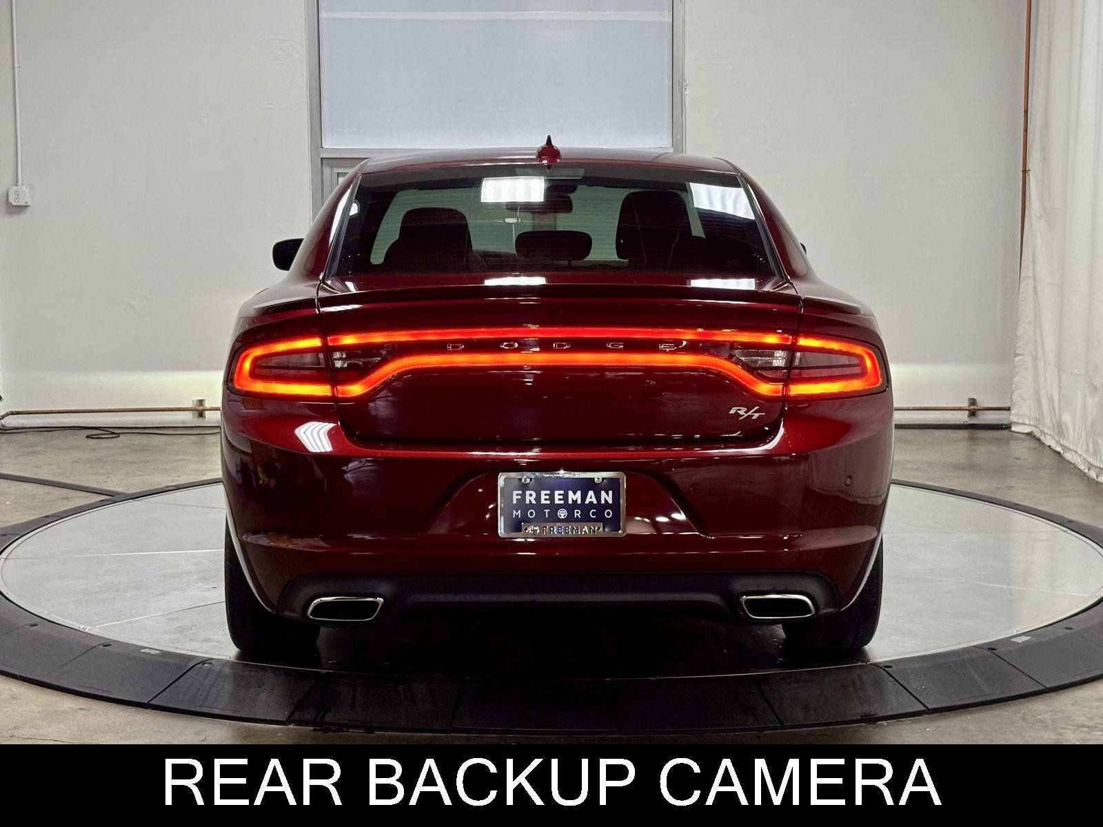 Used 2018 Dodge Charger R/T RWD image 4