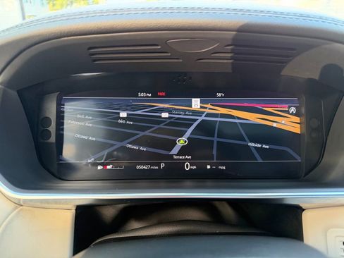 Used 2019 Land Rover Range Rover Sport Supercharged image 15