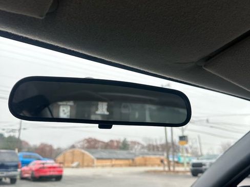 Used 2003 Chevrolet Cavalier Coupe w/ Preferred Equipment Group image 15