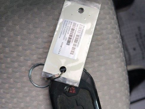 Used 2023 GMC Terrain SLE w/ Driver Convenience Package image 23