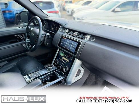 Used 2021 Land Rover Range Rover image 4