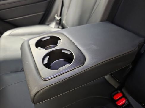 Certified 2025 Subaru Forester Limited w/ Popular Package image 31