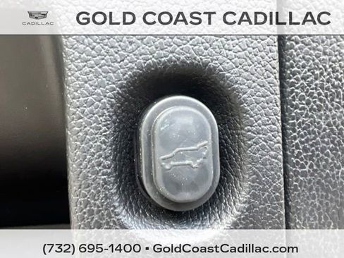 Used 2019 Chevrolet Suburban Premier AWD/4WD image 14