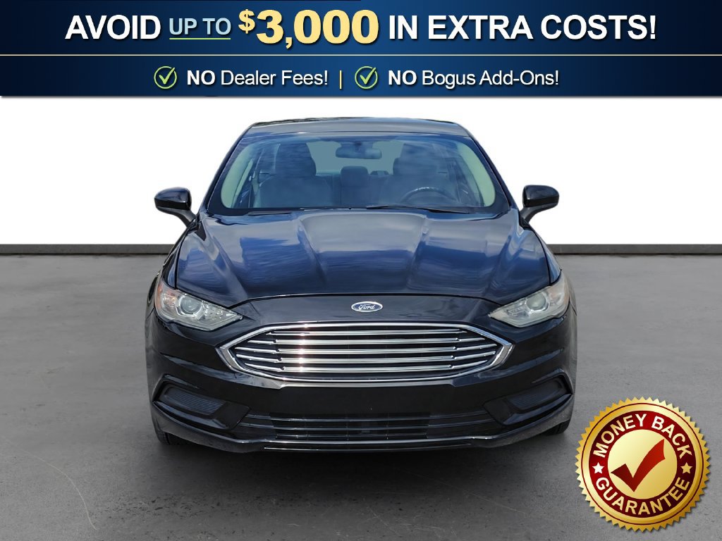 Used 2017 Ford Fusion SE FWD image 11
