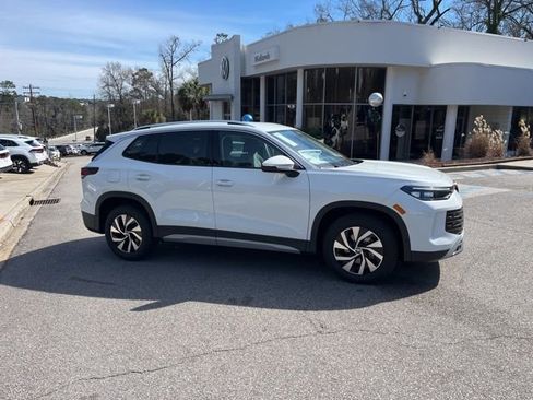 New 2026 Volkswagen Tiguan S FWD image 2