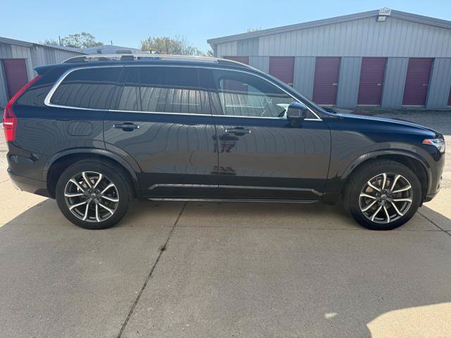 Used 2016 Volvo XC90 T6 Momentum w/ Momentum Plus Package AWD/4WD image 7