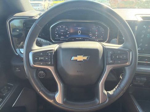 Certified 2024 Chevrolet Silverado 1500 High Country w/ LPO, Dark Essentials Package AWD/4WD image 9