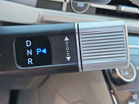 Used 2024 Hyundai Santa Fe SEL image 31