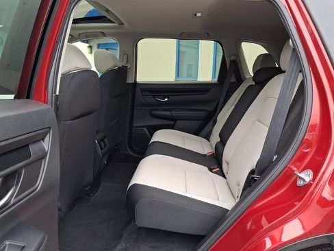 Used 2023 Honda CR-V EX image 10