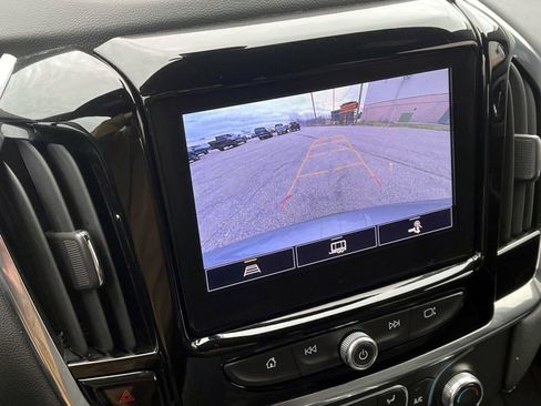 Certified 2023 Chevrolet Traverse LT image 23