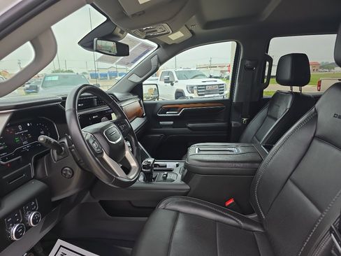 Used 2022 GMC Sierra 1500 Denali AWD/4WD image 7