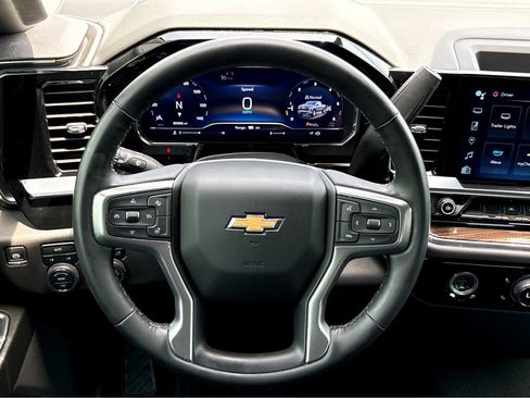 Certified 2024 Chevrolet Silverado 1500 LT image 13