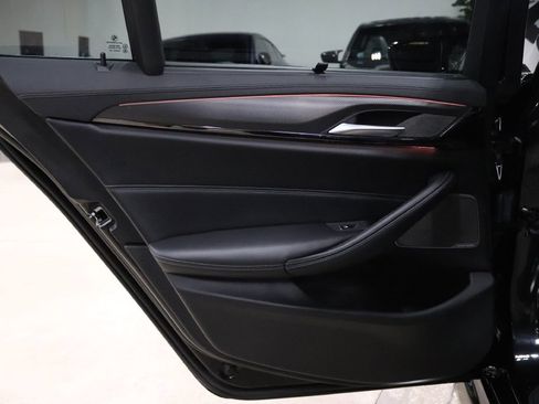 Used 2021 BMW M5 w/ Executive Package image 13