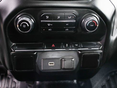 Used 2020 Chevrolet Silverado 2500 W/T image 31