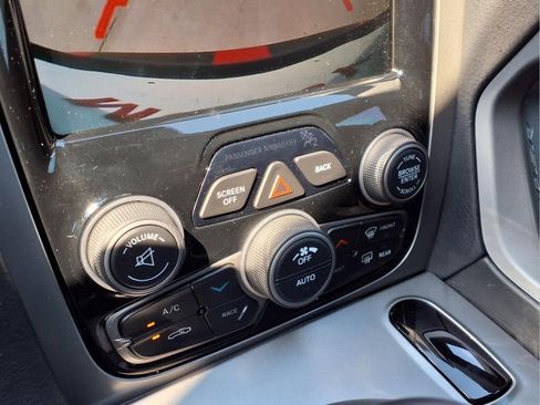 Used 2013 SRT Viper GTS w/ GTS Laguna Interior Pkg RWD image 20