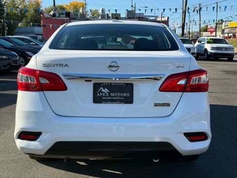 Used 2019 Nissan Sentra SV w/ Special Edition Package image 10