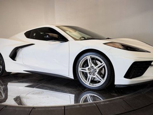 Used 2023 Chevrolet Corvette 3LT w/ Z51 Performance Package image 19