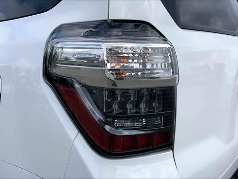 Used 2023 Toyota 4Runner SR5 Premium image 27