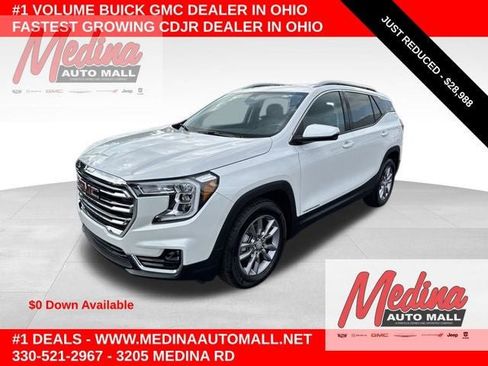Used 2023 GMC Terrain SLT AWD/4WD image 1