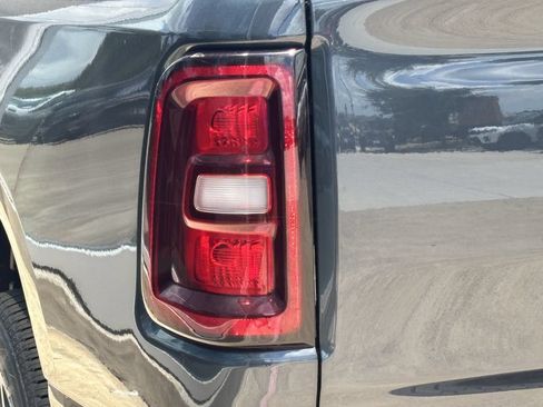 New 2026 RAM 1500 Express AWD/4WD image 5