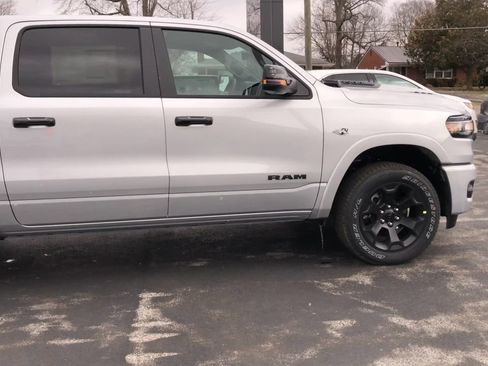 New 2026 RAM 1500 4x4 Crew Cab image 9