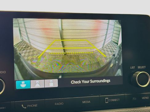 Used 2023 Honda CR-V Sport image 16