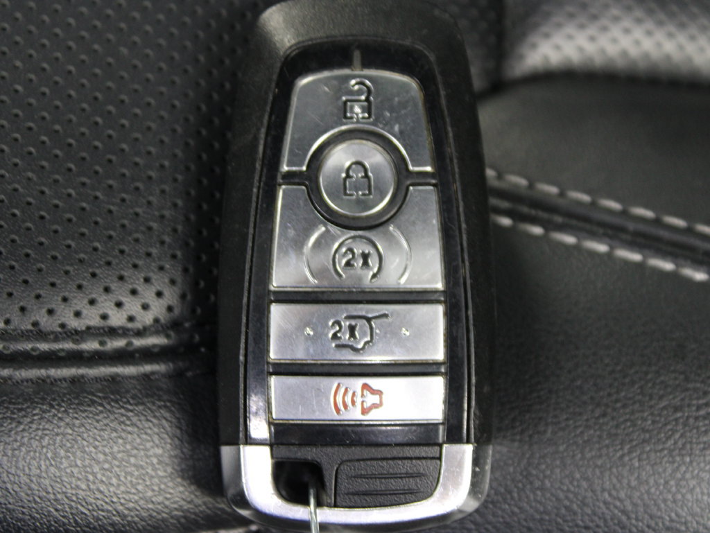 Used 2025 Ford Expedition Max Platinum w/ Stealth Appearance Package AWD/4WD image 79