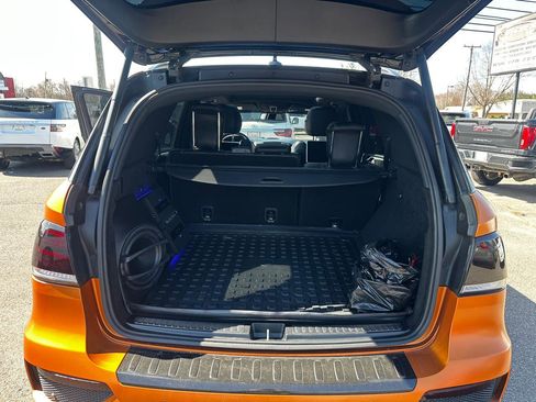 Used 2012 Mercedes-Benz ML 63 AMG ML 63 AMG image 19