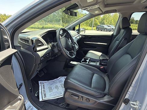 Used 2023 Honda Odyssey Touring image 24