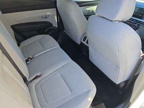 New 2026 Hyundai Tucson SEL FWD image 11