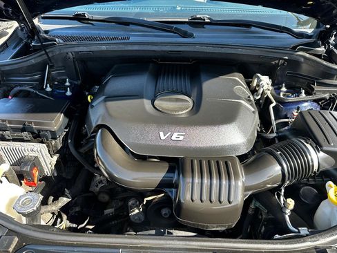 Used 2015 Jeep Grand Cherokee Limited w/ Trailer Tow Group IV image 23