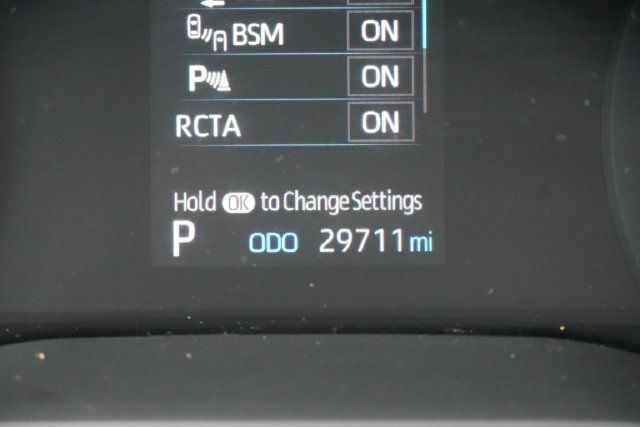 Used 2024 Toyota Sienna XLE FWD image 34