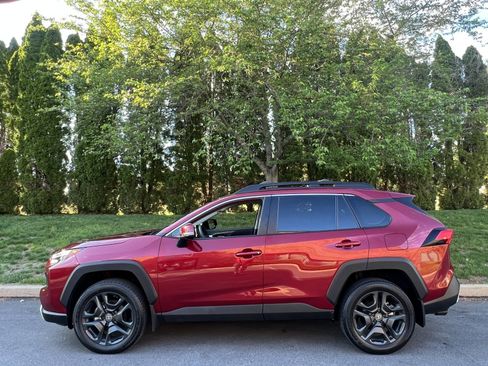 Used 2024 Toyota RAV4 Adventure w/ Convenience Package image 41