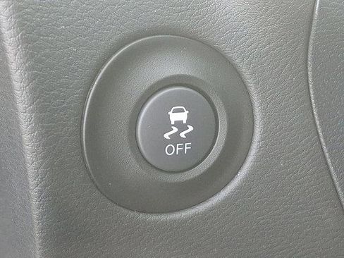 Used 2024 Nissan Z Performance w/ Floor Mat Package image 25