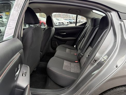 Used 2023 Nissan Sentra SR w/ Midnight Edition Package image 29