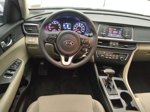 Used 2017 Kia Optima LX w/ Convenience Package FWD image 22