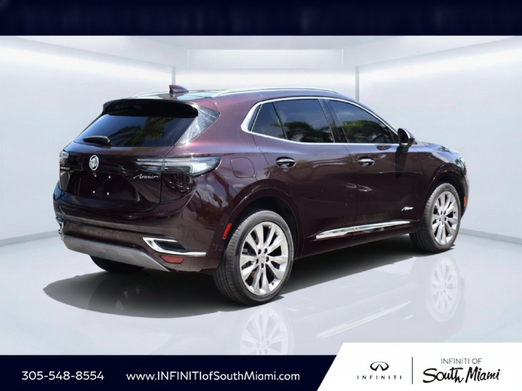 Used 2022 Buick Envision Avenir w/ Technology Package II FWD image 4