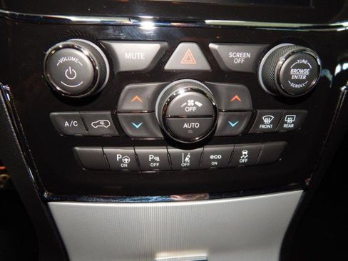 Used 2021 Jeep Grand Cherokee SRT w/ Trailer Tow Group IV image 37