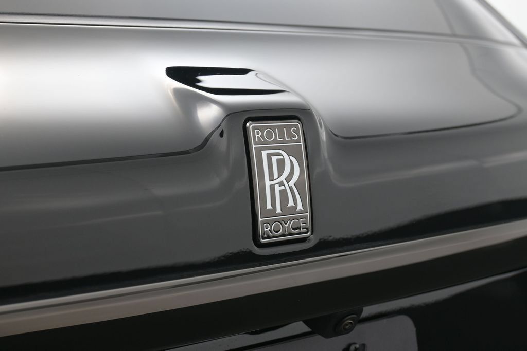 New 2027 Rolls-Royce Cullinan Black Badge AWD/4WD image 14