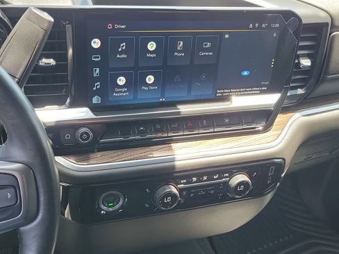 Used 2022 Chevrolet Silverado 1500 LT RWD image 8