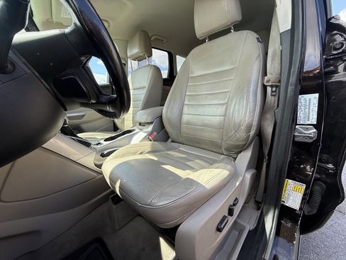 Used 2013 Ford Escape SEL FWD image 10
